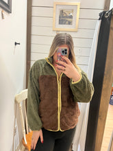 Load image into Gallery viewer, Teddy Faux Fur Jacket
