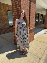 Load image into Gallery viewer, Manor House Midi Dress
