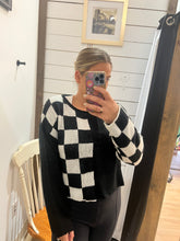 Load image into Gallery viewer, Checkered Pullover Sweater - Black
