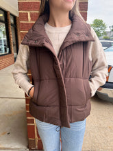Load image into Gallery viewer, Golden Hour Puffer Vest - Brown
