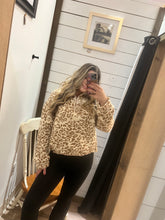 Load image into Gallery viewer, Leopard Sherpa Fleece Jacket
