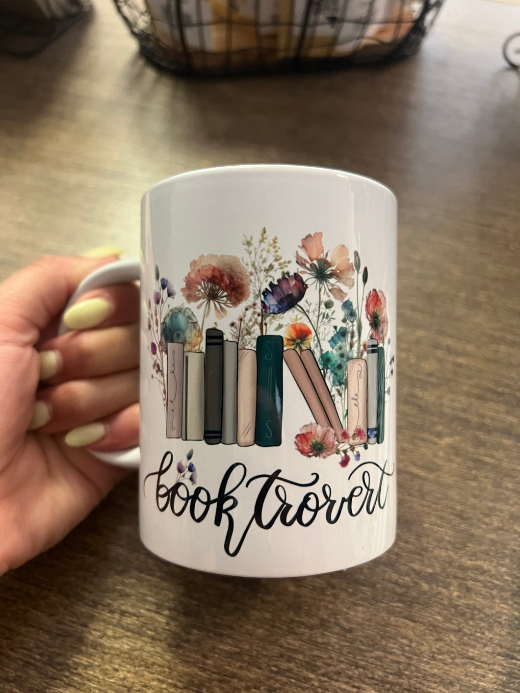 Booktrovert Mug